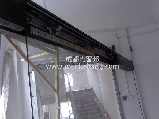 玻璃自动门突然关不了