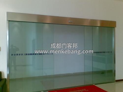 这附近哪里有维修自动玻璃门的,玻璃门坏了找谁修