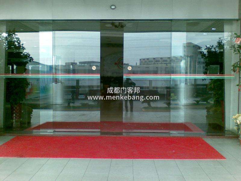 便利店自动感应门,便利店玻璃感应门,便利店自动玻璃感应门 便利店自动感应门,便利店玻璃感应门,便利店自动玻璃感应门